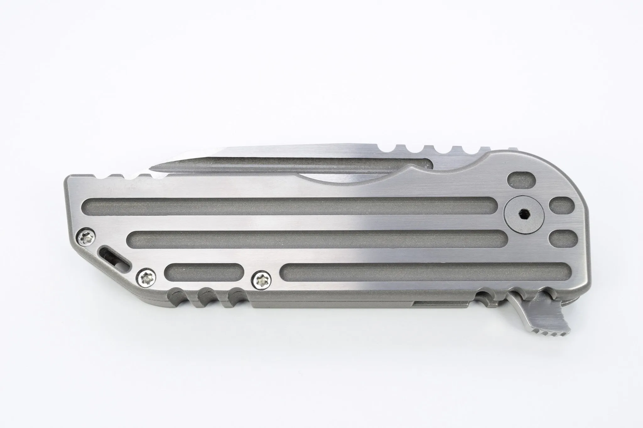 Alphahunter Tactical Design White Knight Warhorse - Free Shipping