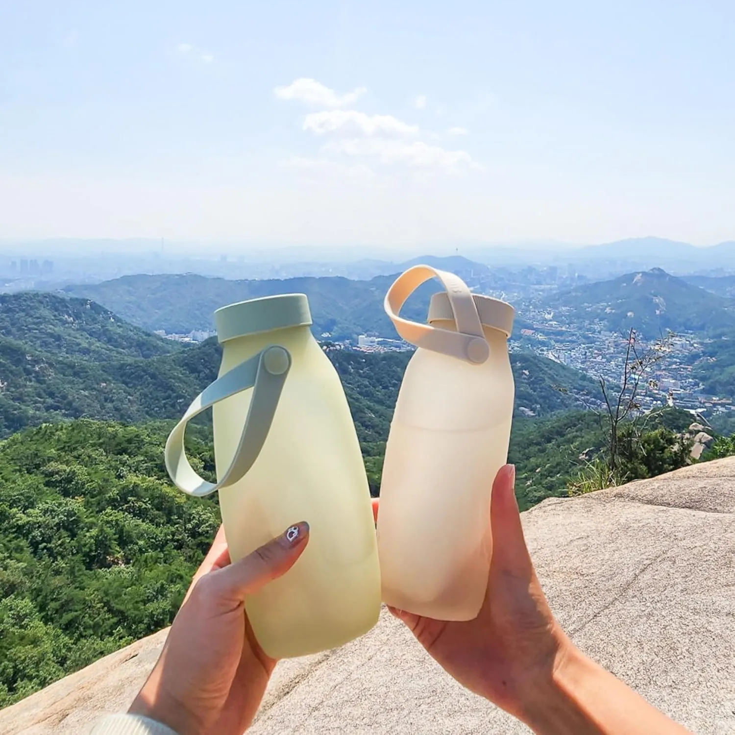 BLUE GINKGO Collapsible Water Bottle [2-Pack] – Lightweight, Foldable Silicone Bottles for Travel, Hiking, and Camping (16.9oz, Made in Korea, Blue)