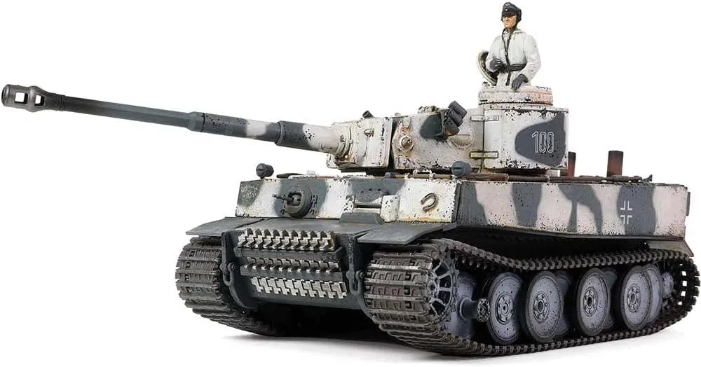 Forces of Valor Waltersons MP-912042B 1/32 Scale Tiger I (Initial Production Model) Heavy Tank Diecast Military Collectible, Winter Snow Camouflage and German Field Grey, 26