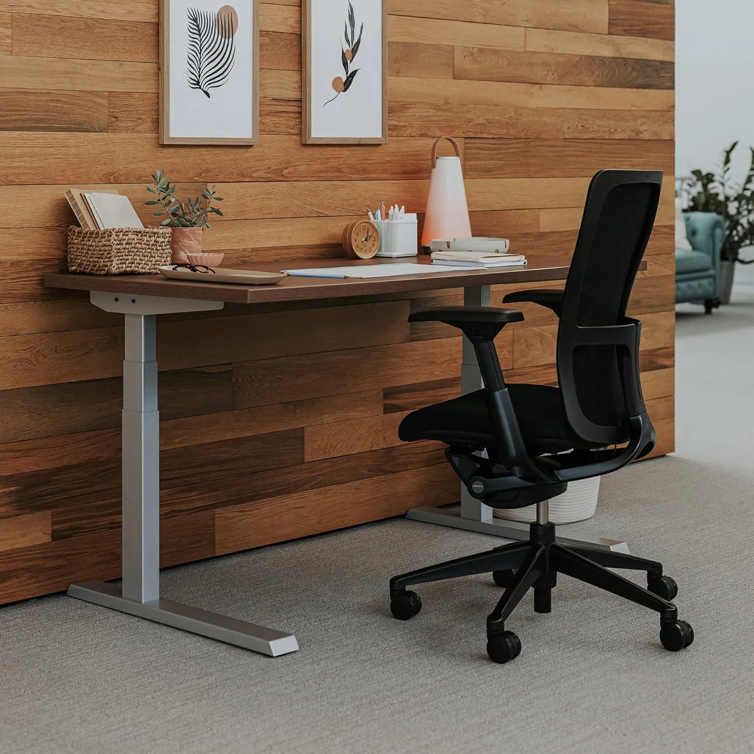 Haworth Zody Standard Posture Mesh Office Chair – Ergonomic Desk Chair with Pneumatic Seat Height Adjustments and Forward Tilt Option - Without Lumbar Support (Coal)
