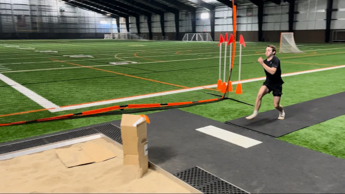 INSTANT ROLL OUT RUNWAY - PER LINEAR FOOT