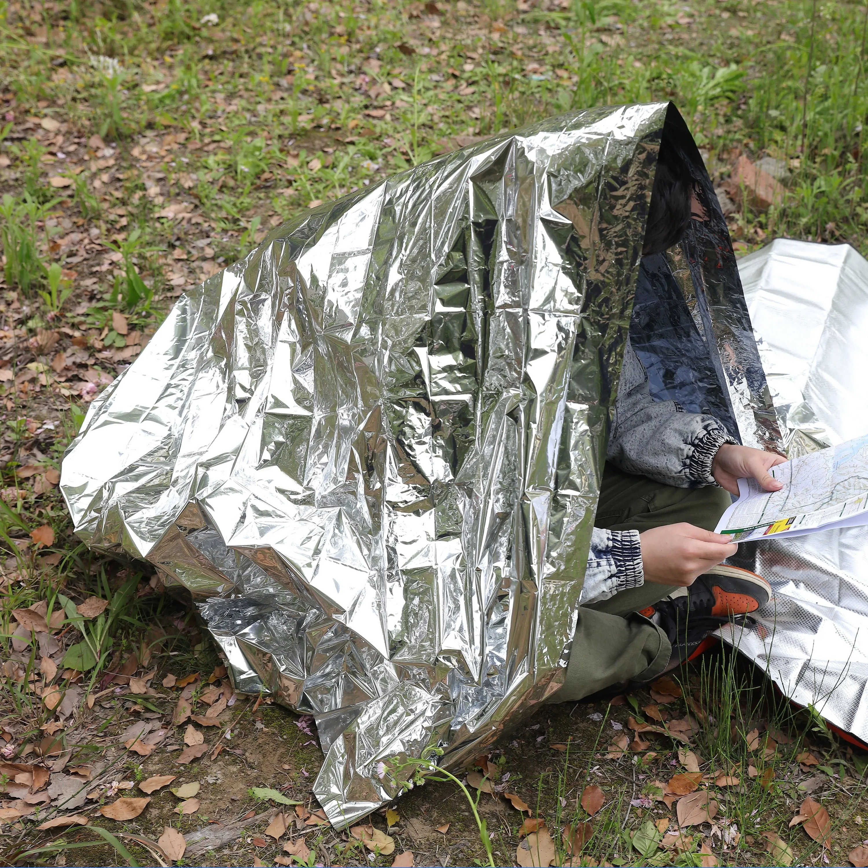 Lightweight  Reusable Camping Emergency Survival Blanket - 1.5 Oz for Outdoor Adventures