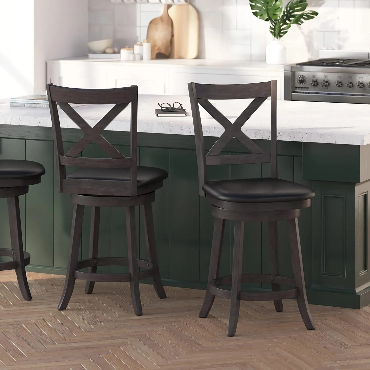 Merrick Lane Sora Crossback Swivel Counter Height Stool - Antique Oak Finish - 24" H Padded Black Faux Leather Seat - 360° Swivel - Integrated Footrest