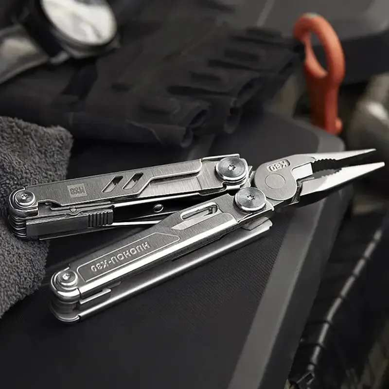 Multitool Folding Knife