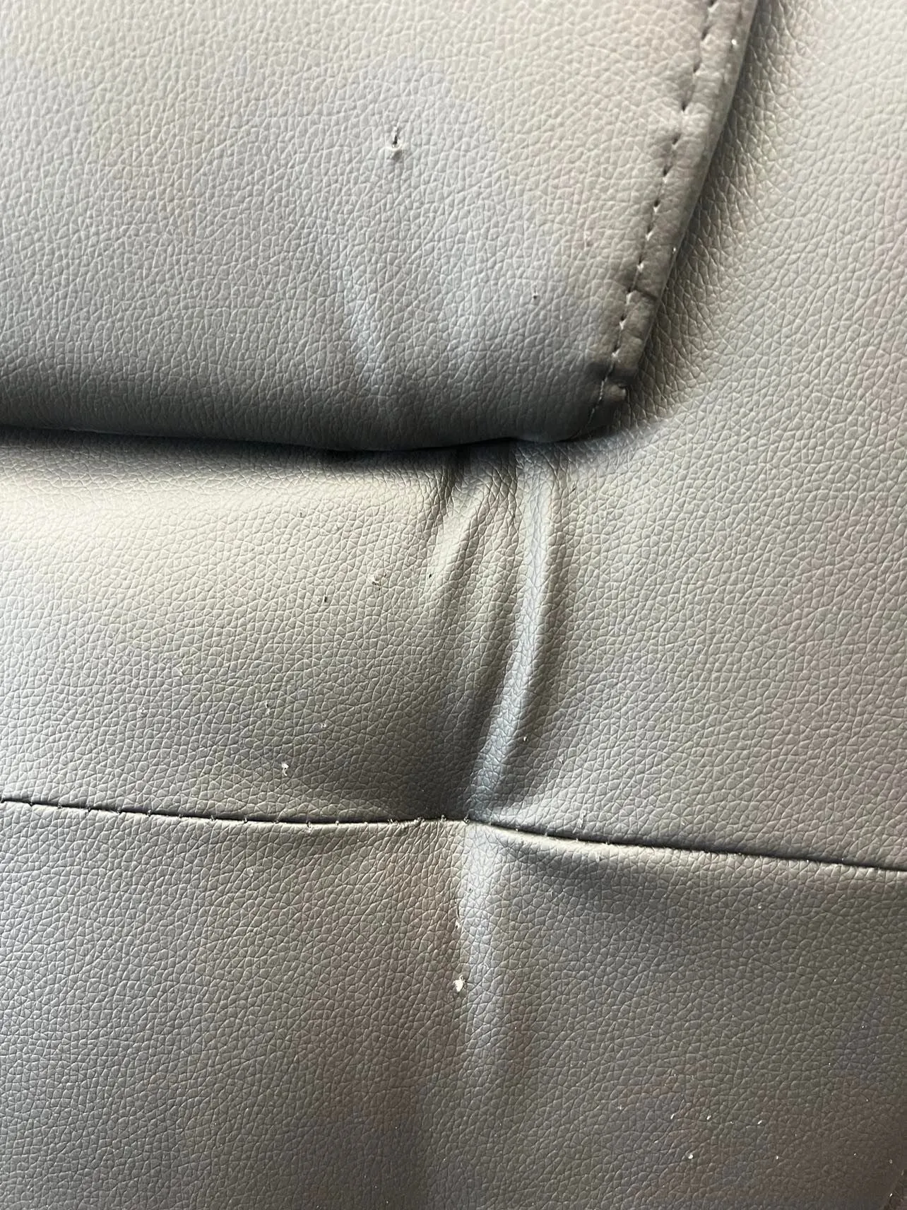 New assembled Bestco Luxury Black Reclining Swivel Office Gaming Chair! Note: USB cord for massage missing couldn't test, couple of tiny pin holes in fabric as shown in pics!