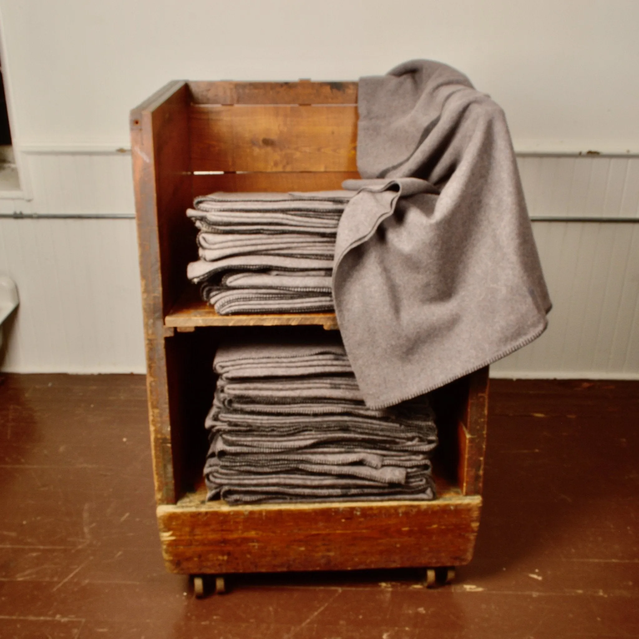 New Emergency Health Services Blankets made in 1957 NOS