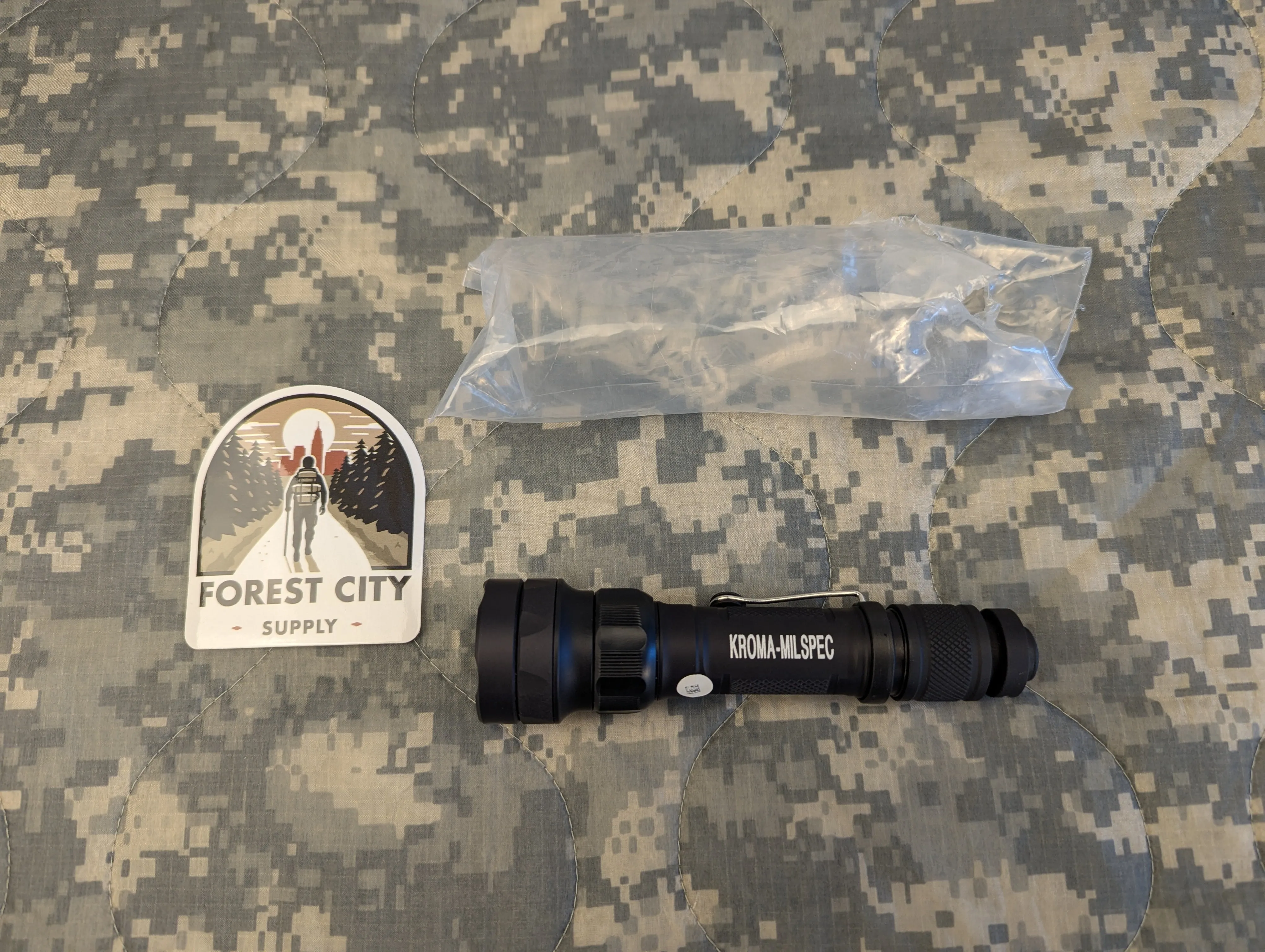 *NEW* SureFire Tactical Flashlight KROMA MILSPEC multi-spectrum LED K2M