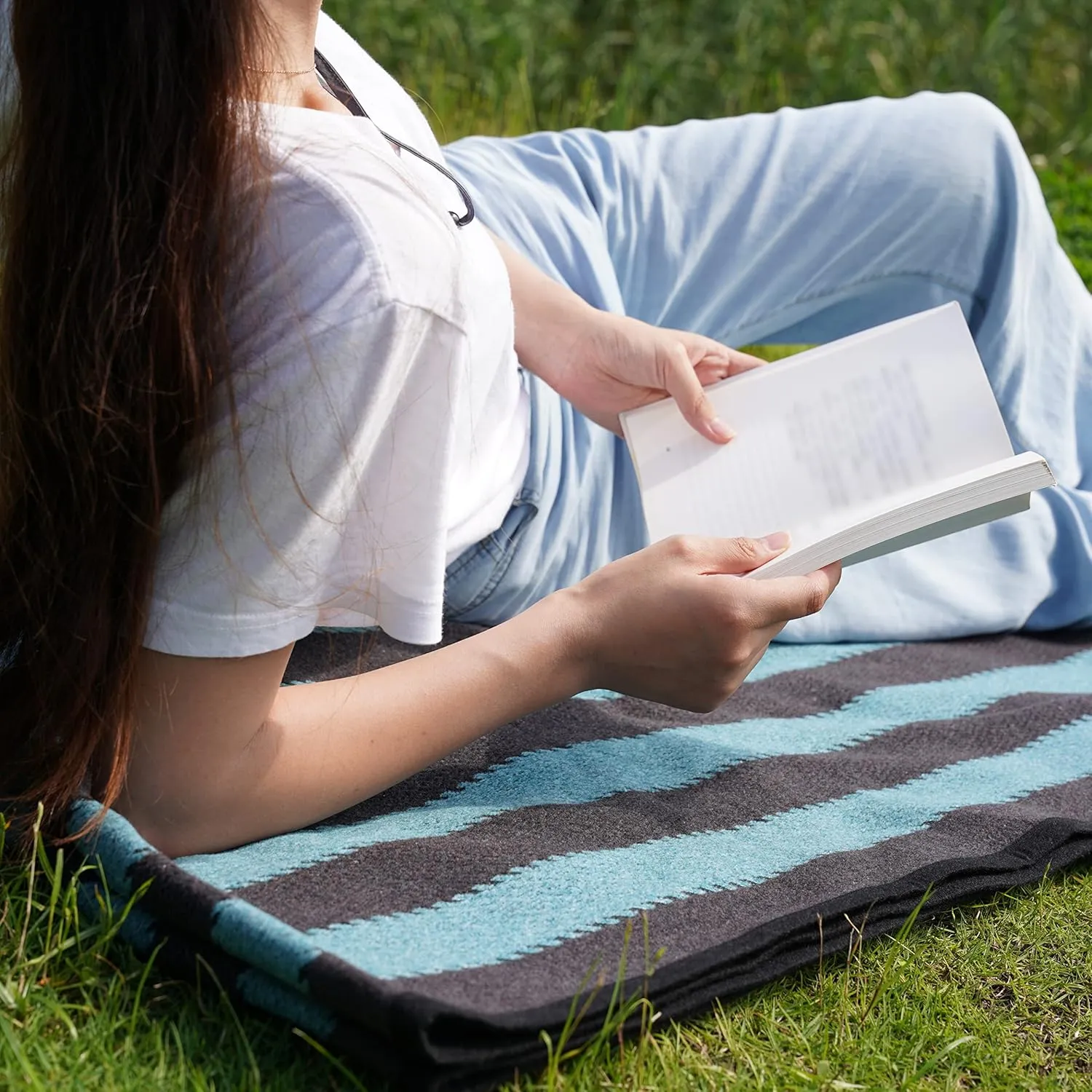 PuTian Merino Wool Blanket - 87" x 63" Thick Warm Soft Large Bed Throw - Great for Camping, Outdoors, Travel, Car, Couch, All Seasons Blue Stripe