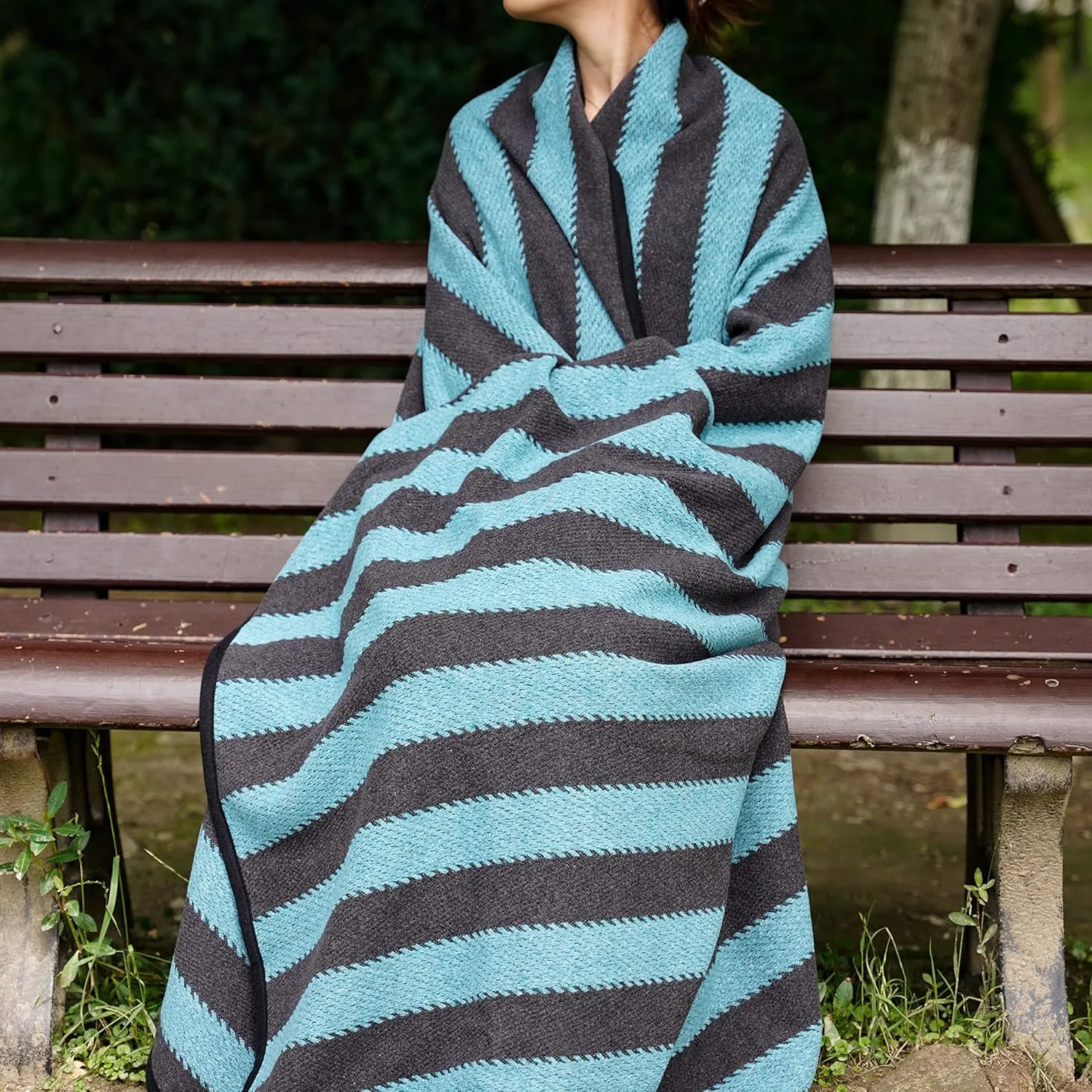 PuTian Merino Wool Blanket - 87" x 63" Thick Warm Soft Large Bed Throw - Great for Camping, Outdoors, Travel, Car, Couch, All Seasons Blue Stripe