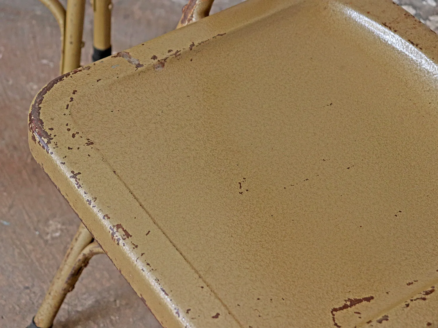Set Of 12 Cappuccino Vintage Chairs