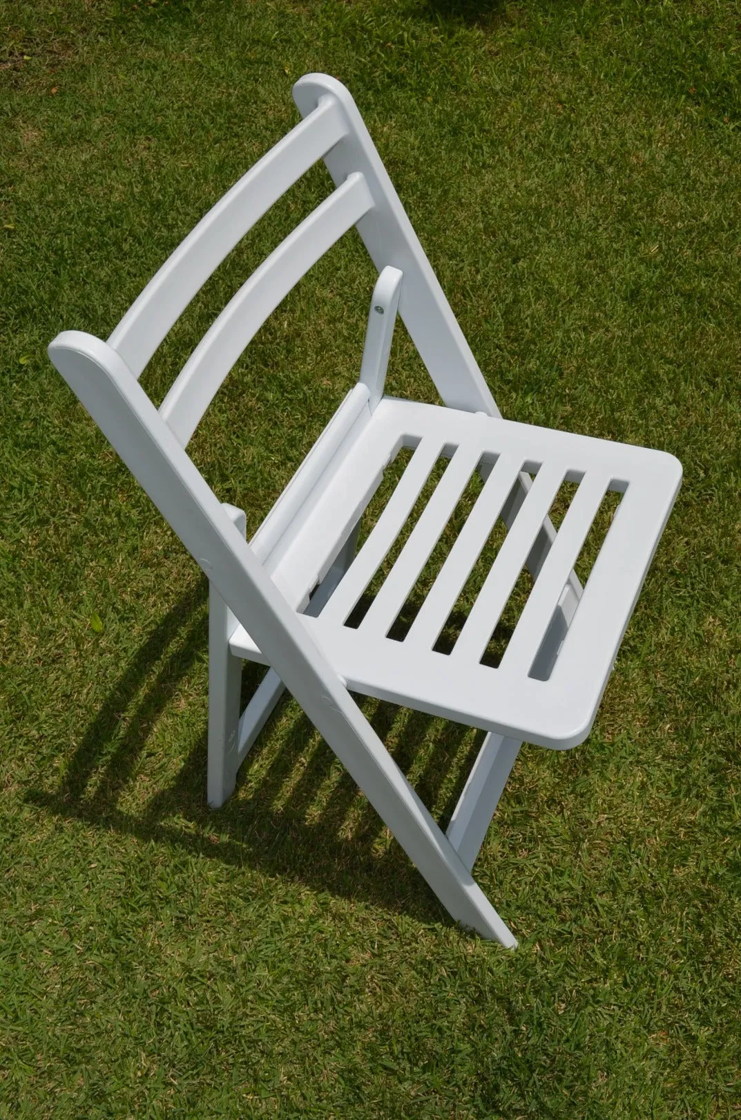 Slatted White Americana - Resin/Plastic