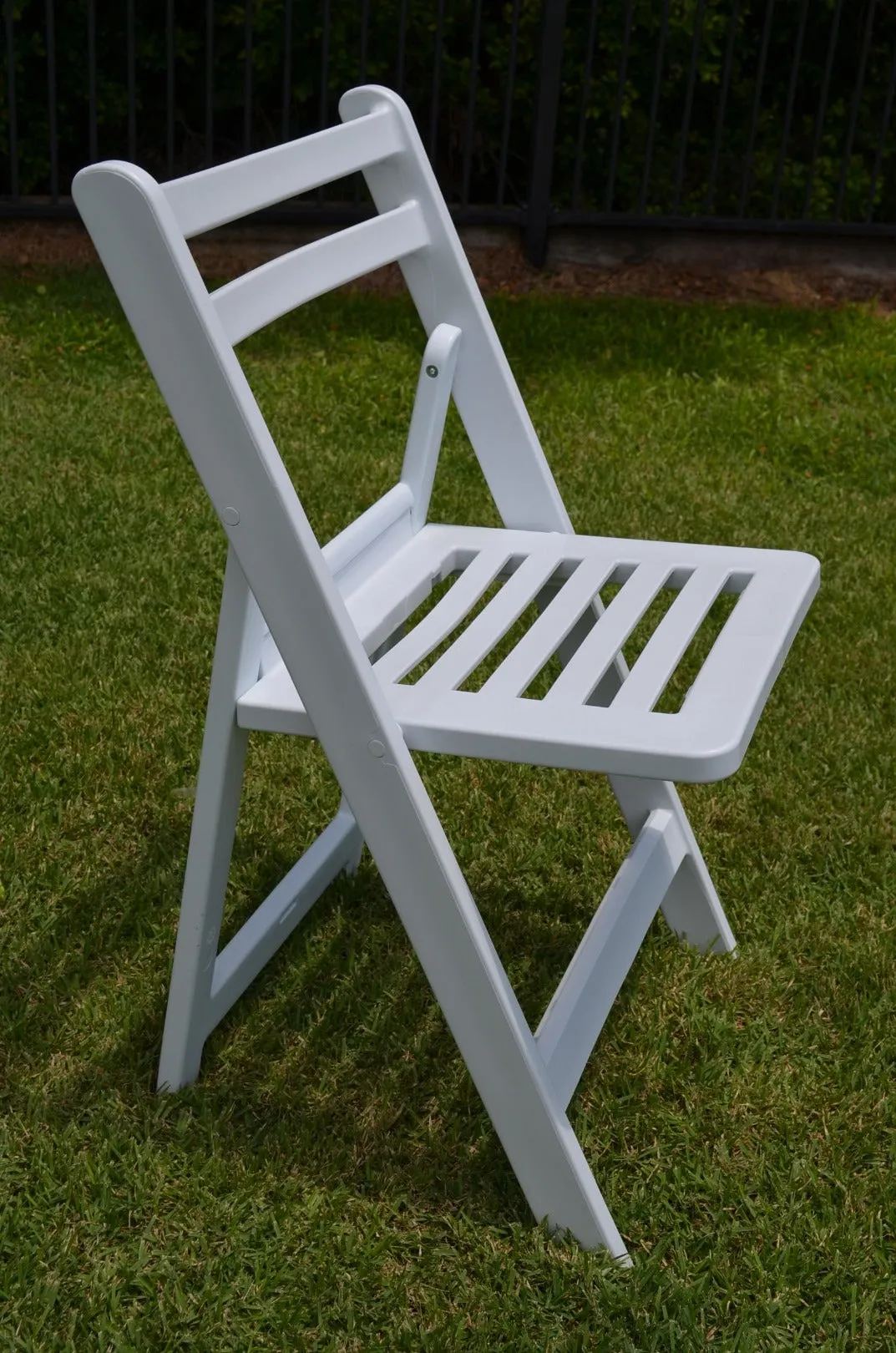 Slatted White Americana - Resin/Plastic