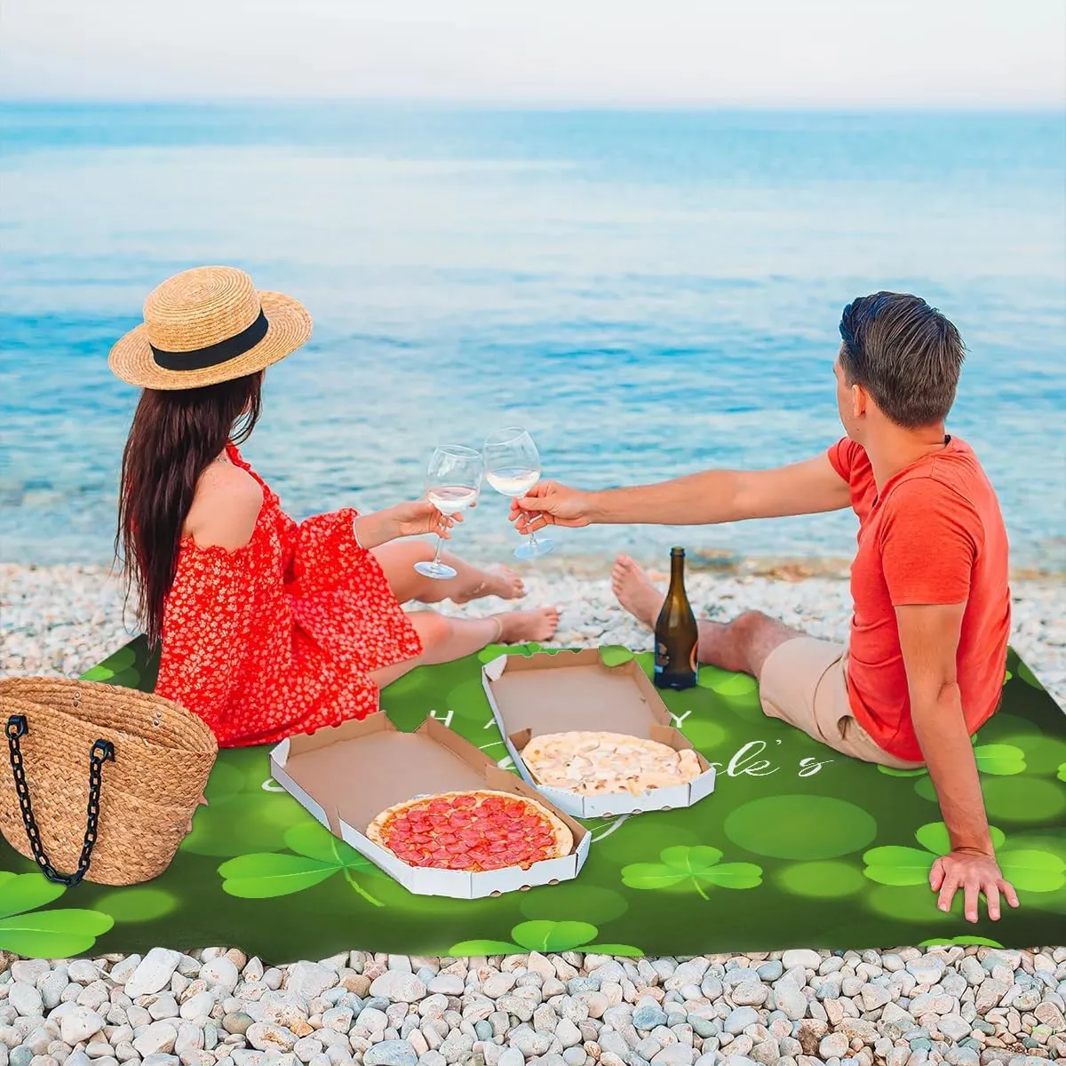 St Patricks Day Beach Blanket, Sandproof Beach Mat, 68 x 59 Waterproof Quick Drying Sand Free Mat with 4 x Ground Spikes for Outdoor Travel Camping Hiking, Green Shamrock