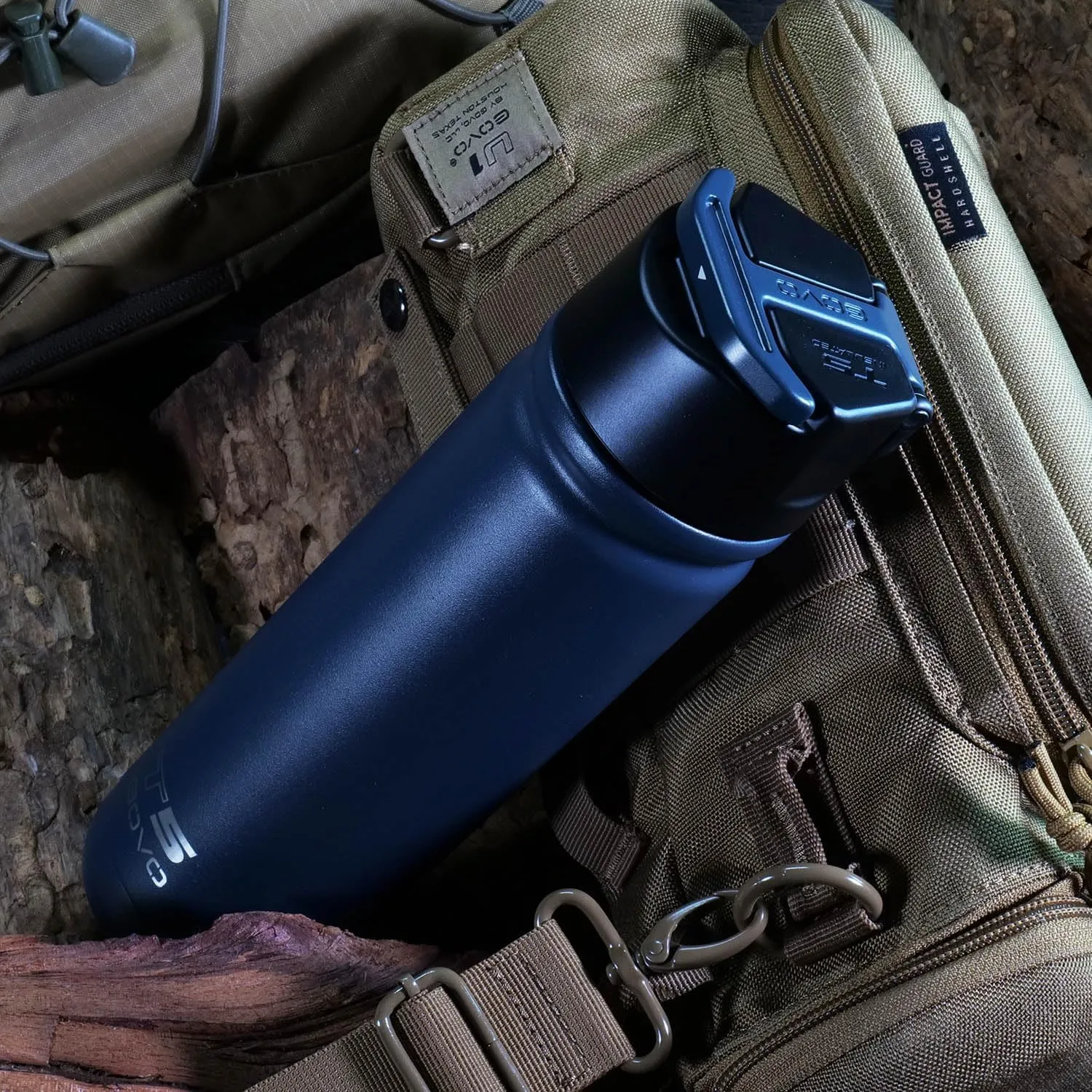 T5 Bottle, Vacuum Insulated, Magnetic Handle, Stainless Steel with Surround Insulated Lid (Navy/Navy, 24 oz)
