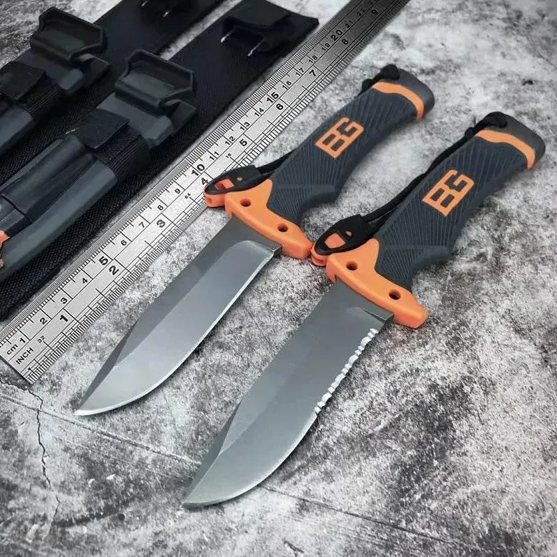 Tactical Survival Knife - Military Edged Tool for Outdoor Use