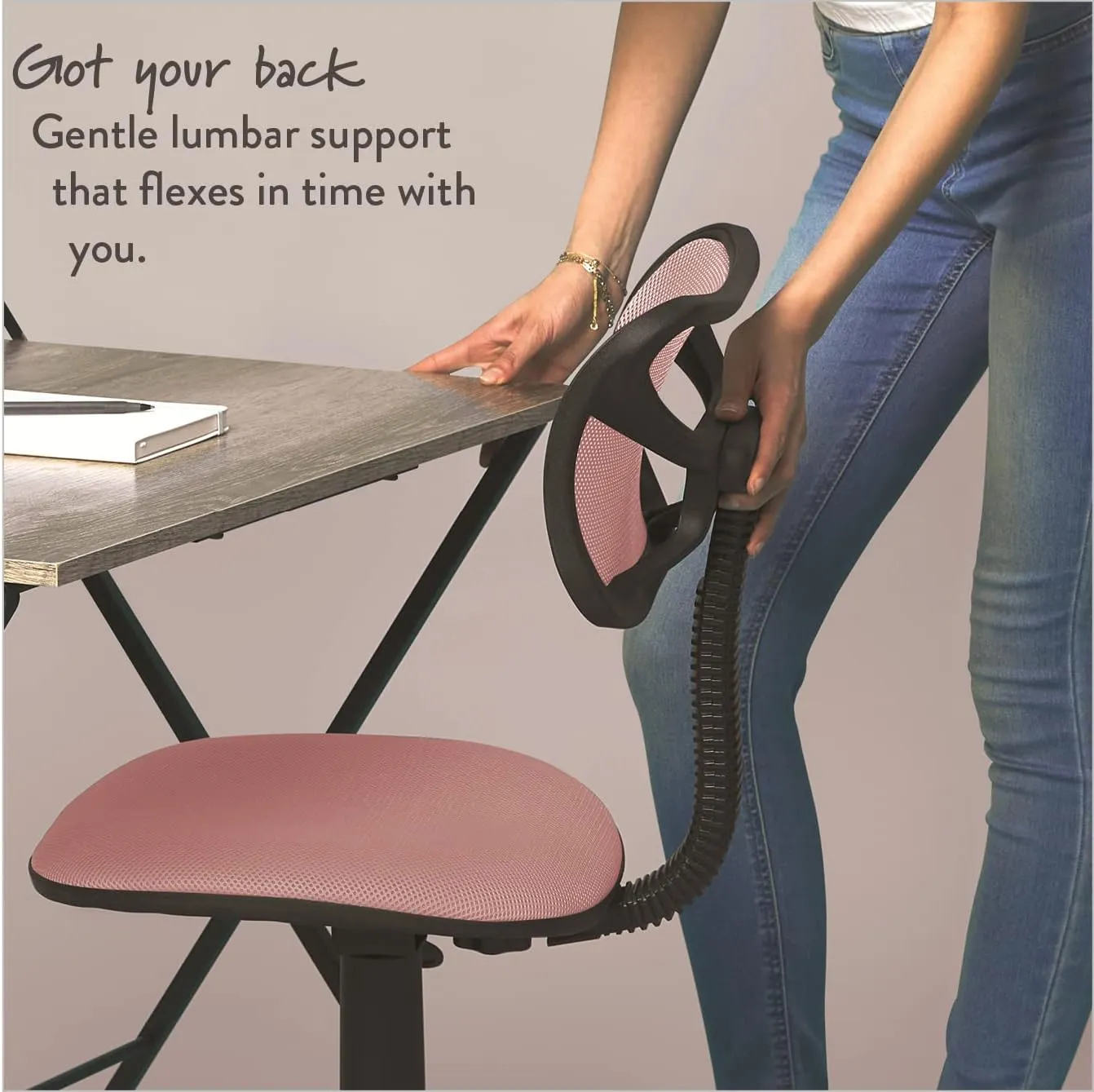 Urban Lifestyle Swivel Mesh Desk Chair, Blush 21D x 21W x 34H in